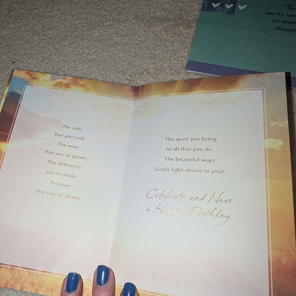 5 Cards - Picture 2 of 7